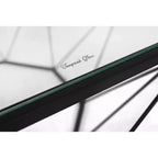 Tavolino da caffè ottagonale da 31" con piano in vetro e base geometrica in filo metallico