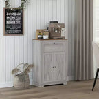 Credenza in stile rustico con ante, cassetto e ripiano regolabile